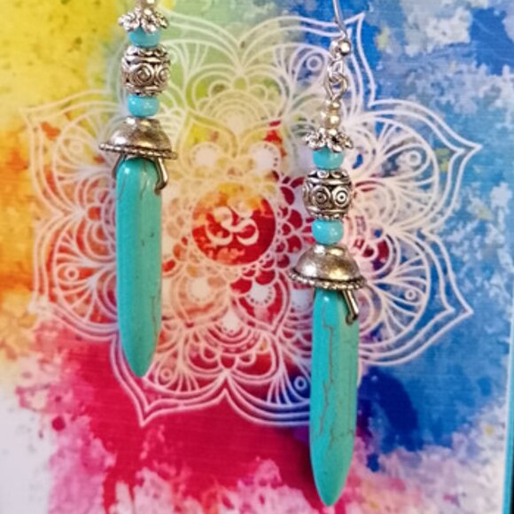TURQUOISE SPEARS (MAGNESITE), BALI-TYPE SILVERY ACCENTS - Picture 1 of 11